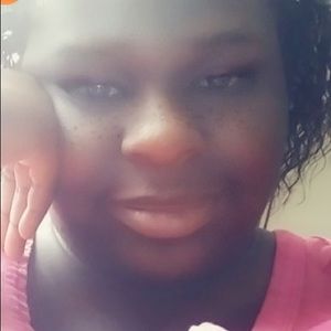 Meet your Posher, Sharie